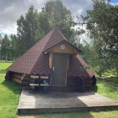 Hotel Kakulaane Tourism Farm Laukula Exterior foto